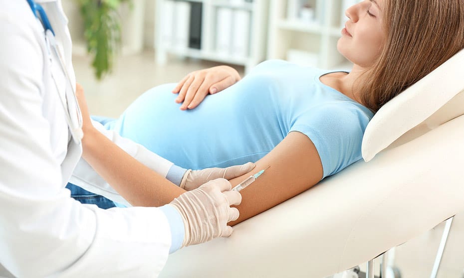 Vacuna COVID durante el embarazo